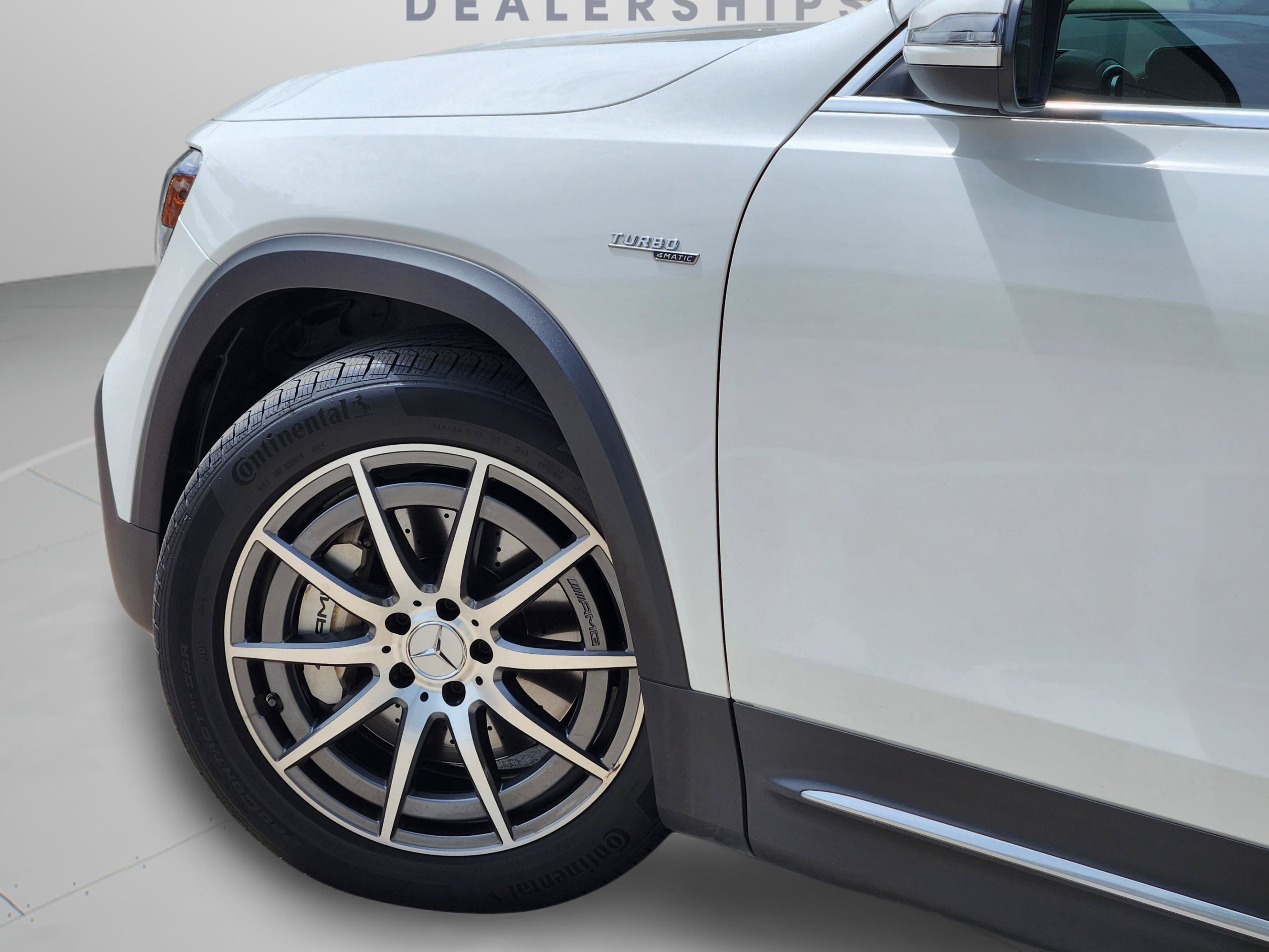 Used 2023 Mercedes-Benz GLB 35 AMG 4MATIC image 27