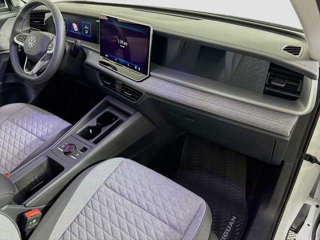 New 2025 Volkswagen Tiguan S image 30