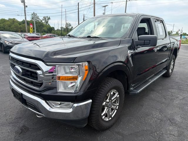Used 2021 Ford F150 XLT w/ XTR Package AWD/4WD image 3