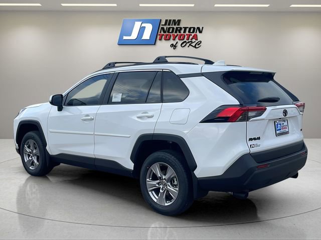 New 2025 Toyota RAV4 XLE image 7