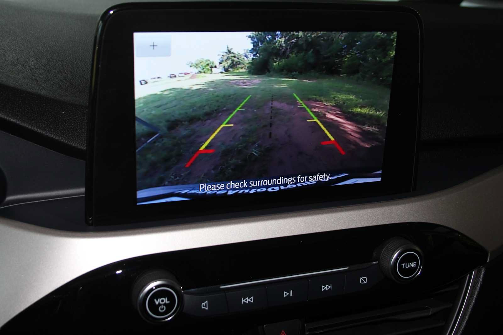 Used 2022 Ford Escape SE w/ Cold Weather Package AWD/4WD image 35