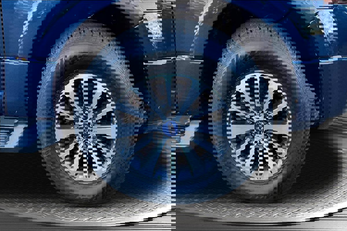 Used 2016 Ford Expedition EL XLT image 33