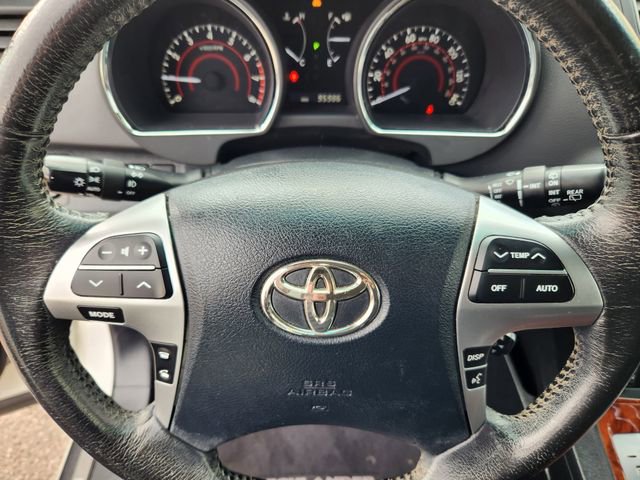 Used 2012 Toyota Highlander Limited w/ Tow Pkg AWD/4WD image 15