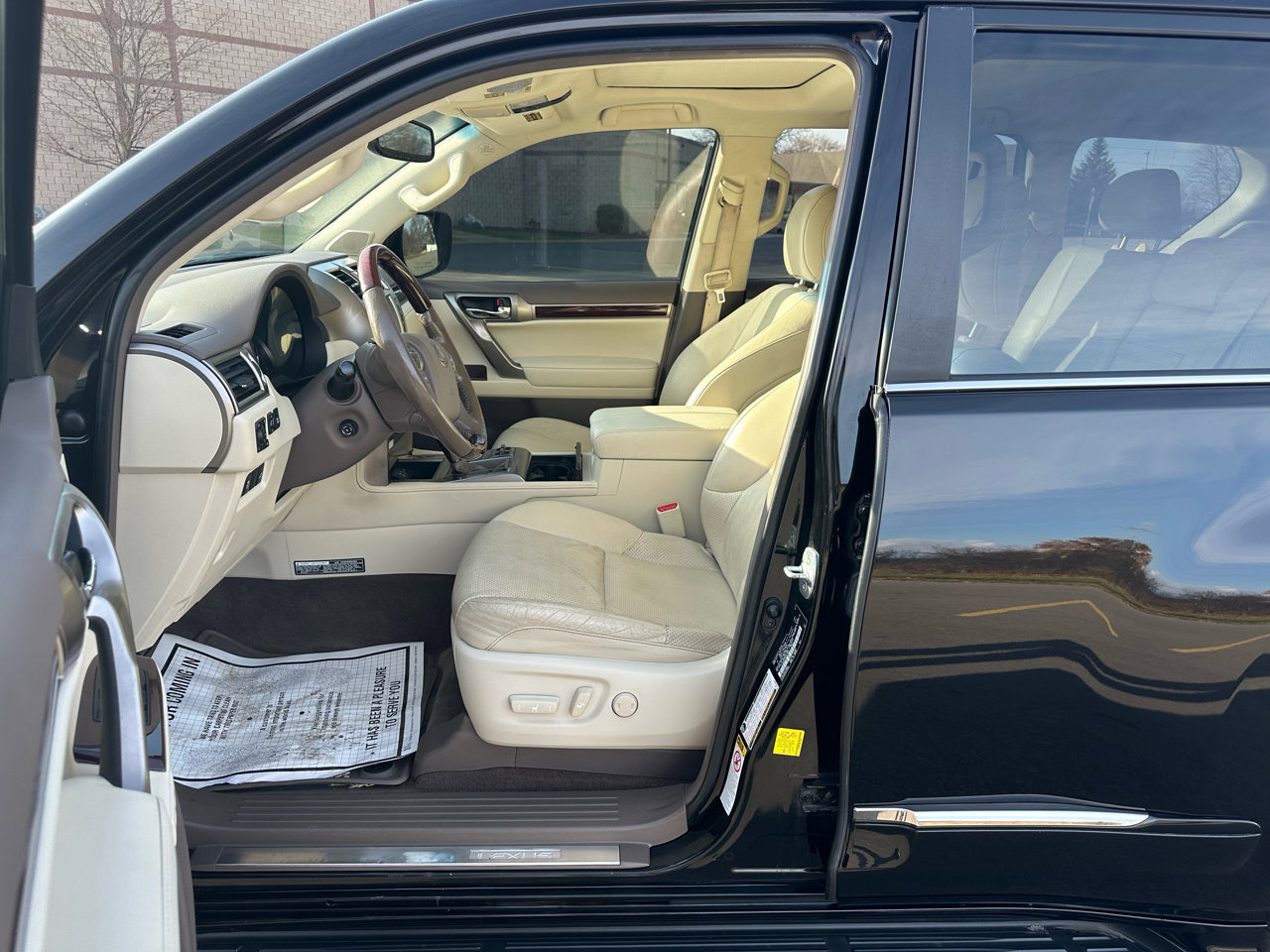 Used 2016 Lexus GX 460 Luxury image 10