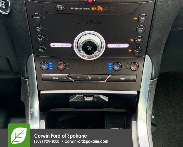 Used 2020 Ford Edge Titanium w/ Equipment Group 301A AWD/4WD image 32