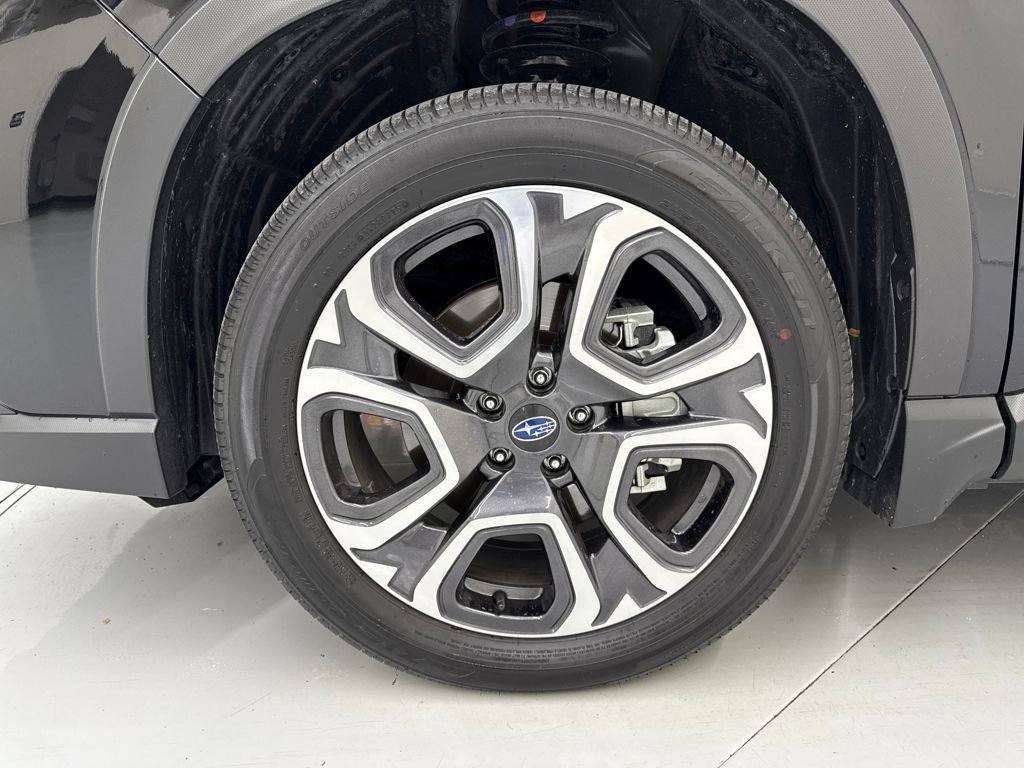 Certified 2025 Subaru Ascent Touring image 9