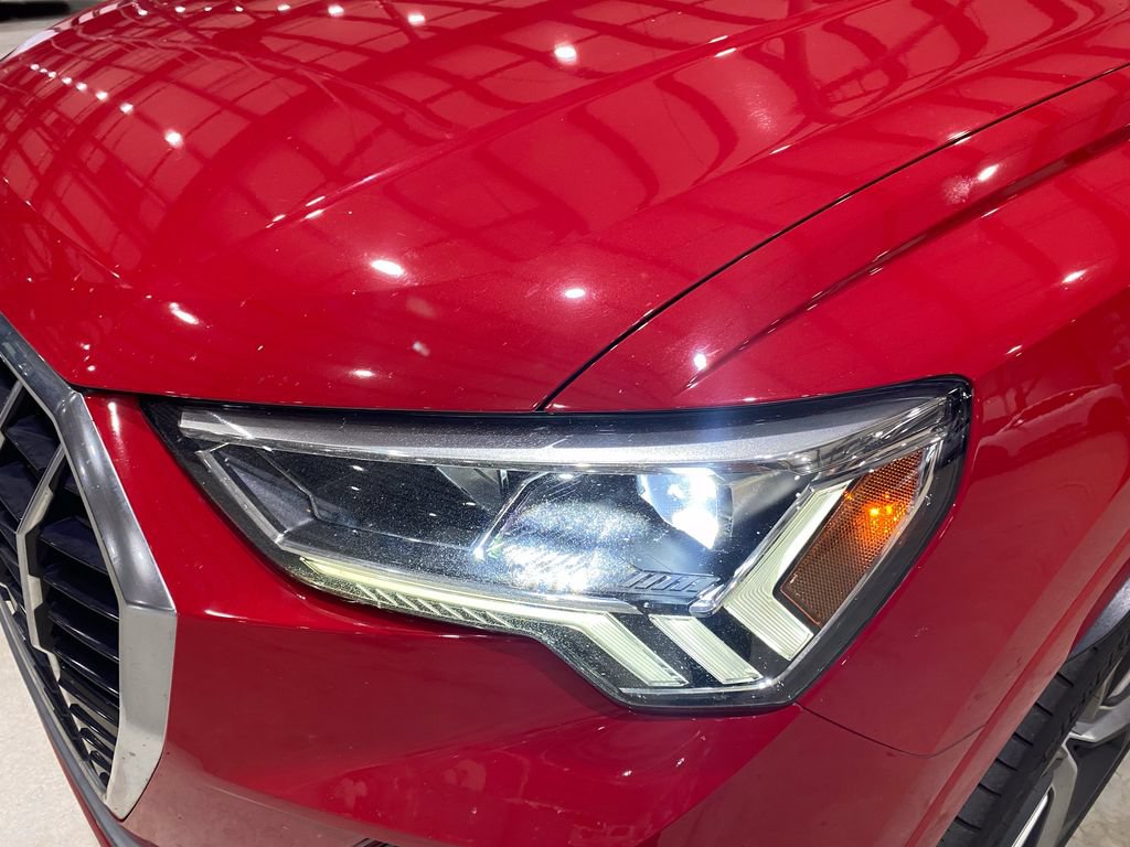 Used 2020 Audi Q3 2.0T Premium Plus AWD/4WD image 22