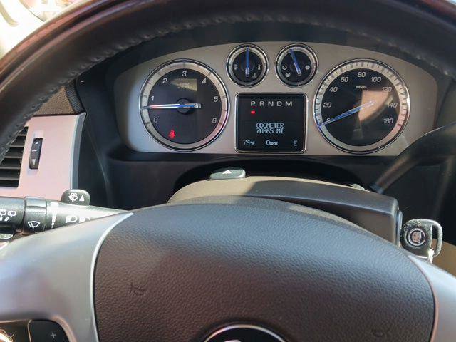 Used 2014 Cadillac Escalade Luxury image 31