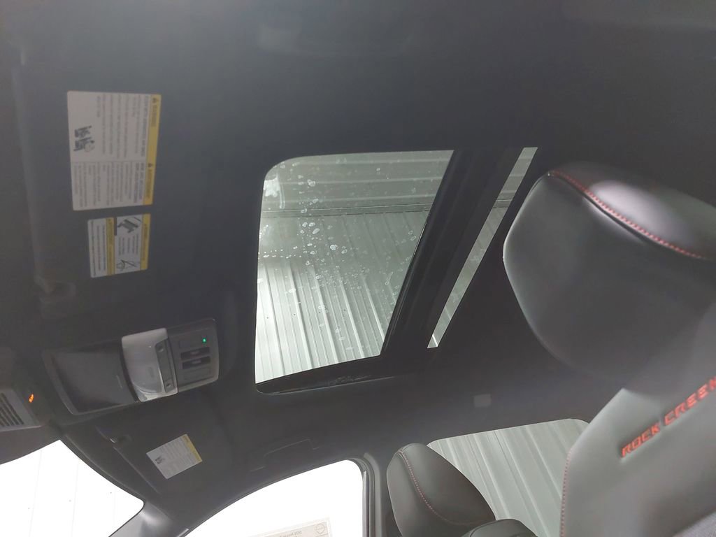 New 2026 Nissan Pathfinder SV image 32