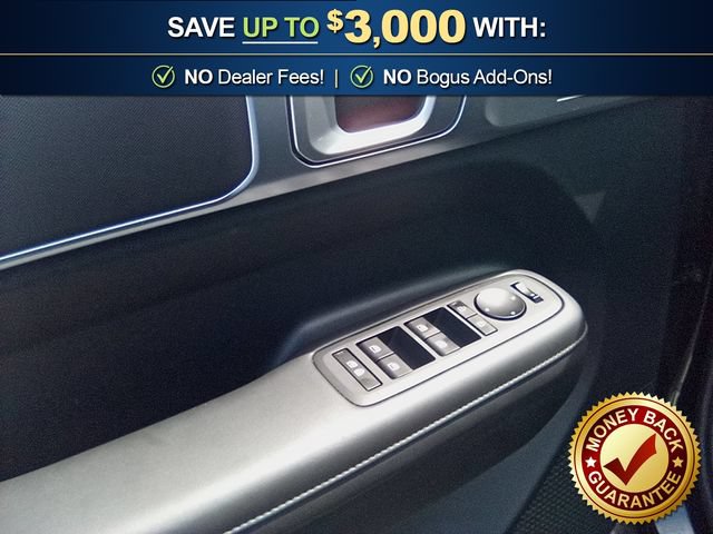 Used 2025 Hyundai Santa Fe SEL FWD image 16