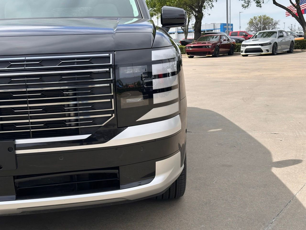 Used 2026 Hyundai Palisade Calligraphy image 4