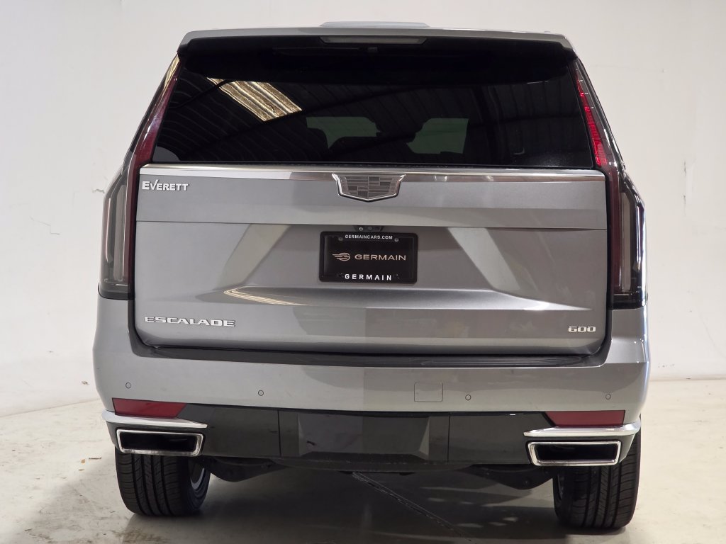 Used 2023 Cadillac Escalade Premium Luxury AWD/4WD image 6