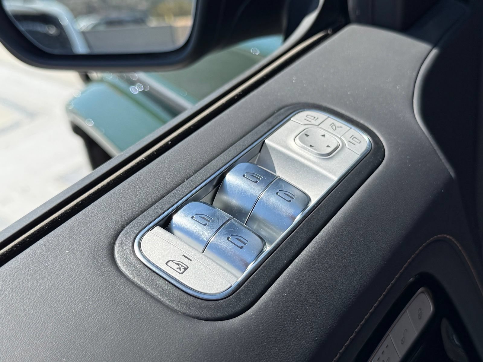 New 2026 Mercedes-Benz G 550 image 16