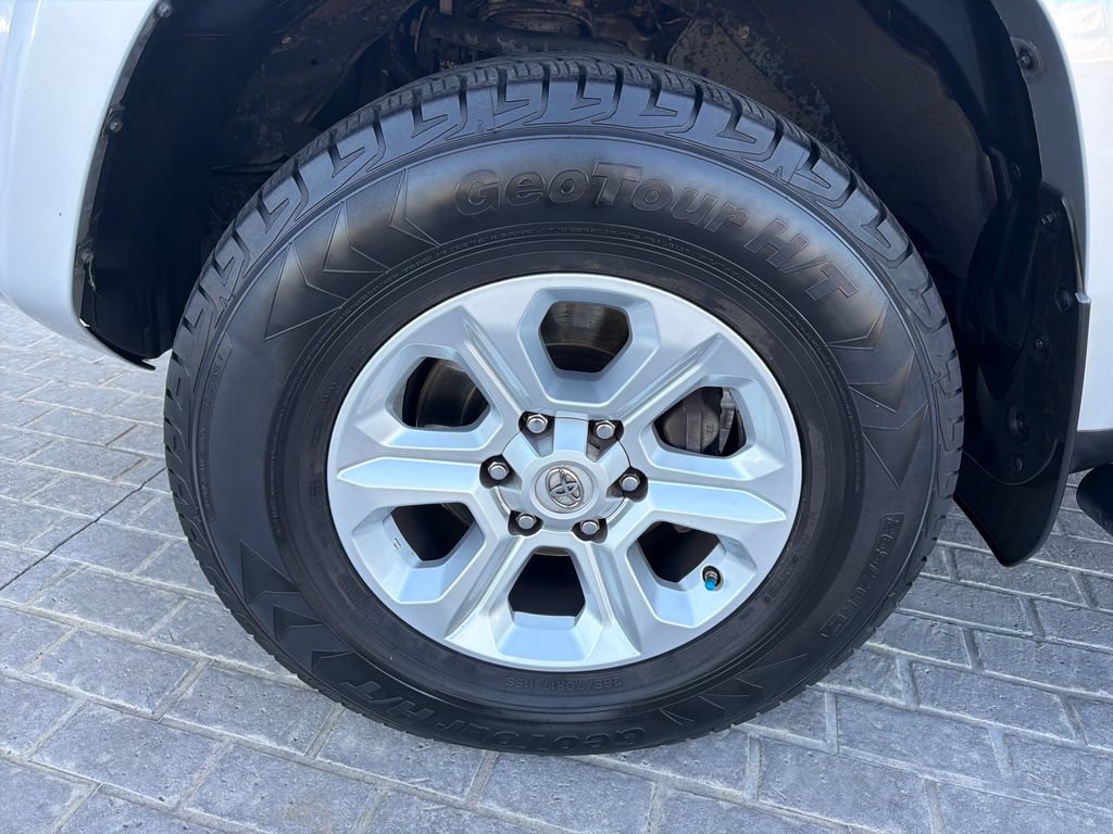 Used 2019 Toyota 4Runner SR5 Premium AWD/4WD image 27