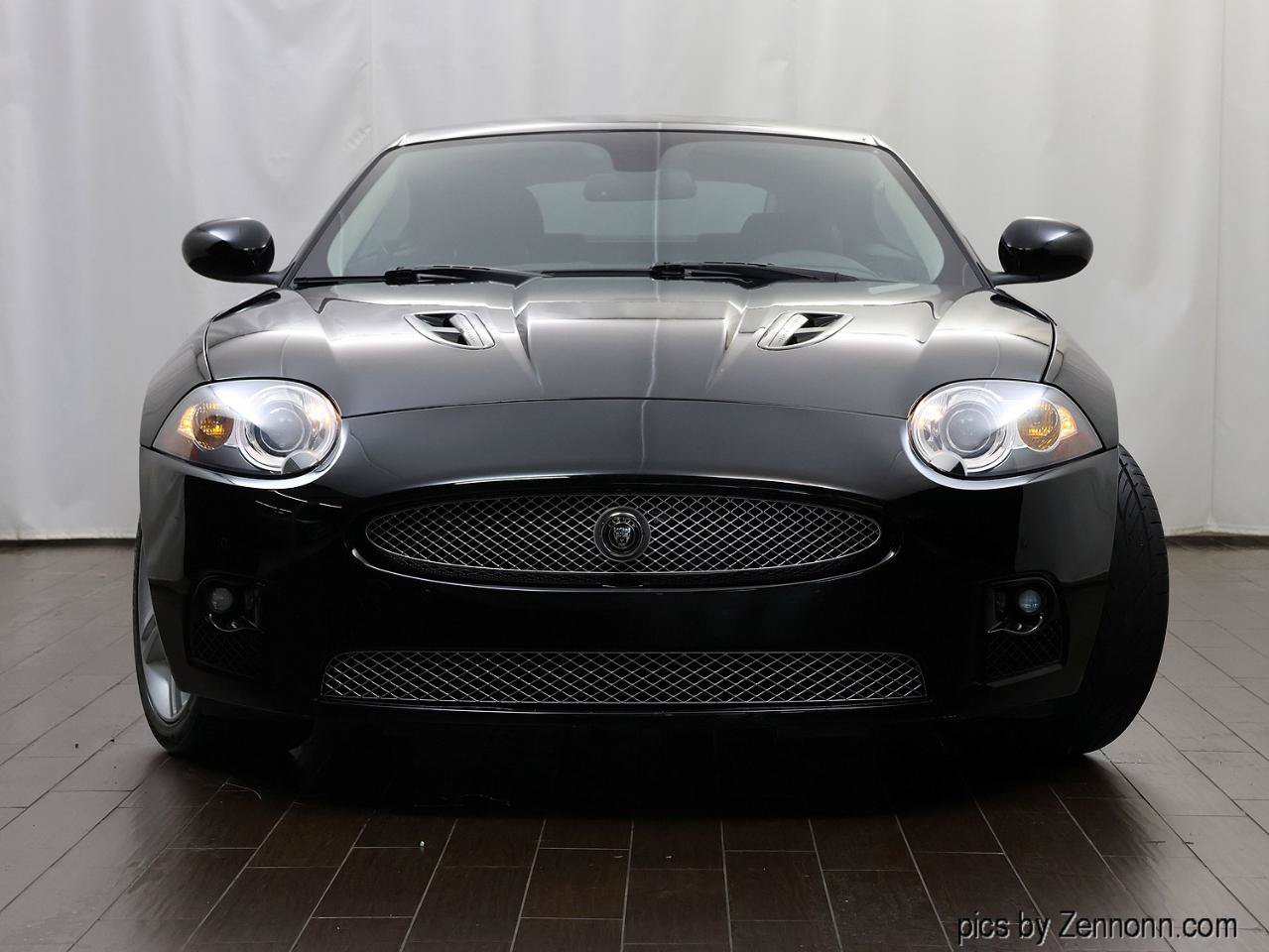 Used 2009 Jaguar XKR R RWD image 8