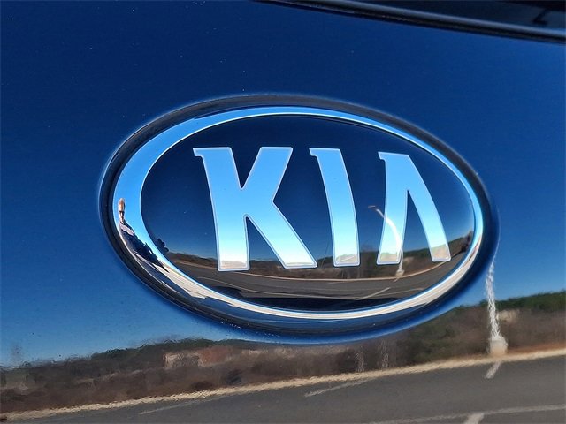 Used 2017 Kia Sorento L image 28