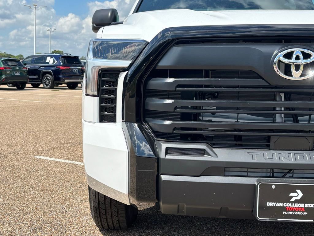 New 2026 Toyota Tundra SR image 4