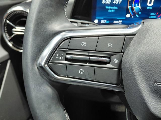 Used 2025 Chevrolet Equinox LT image 29