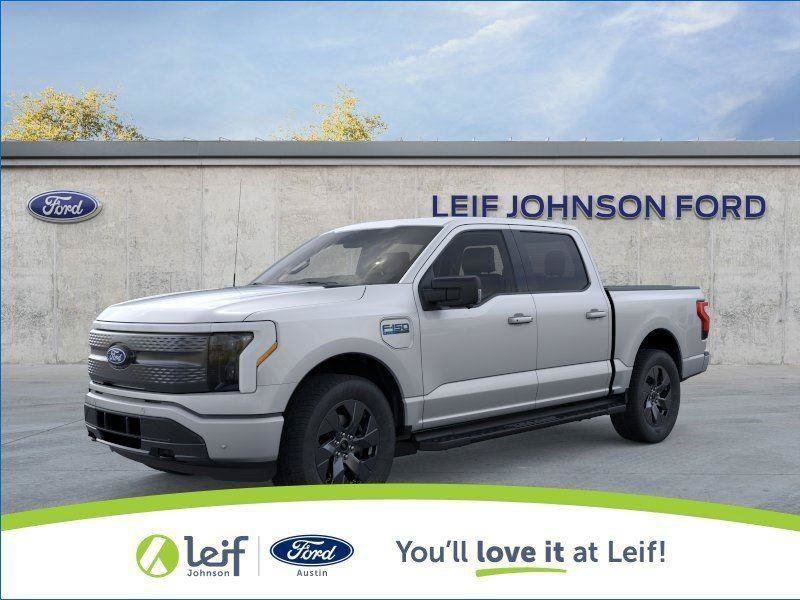 New 2025 Ford F150 Lightning Flash AWD/4WD image 1