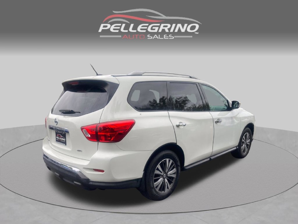 Used 2017 Nissan Pathfinder S AWD/4WD image 7
