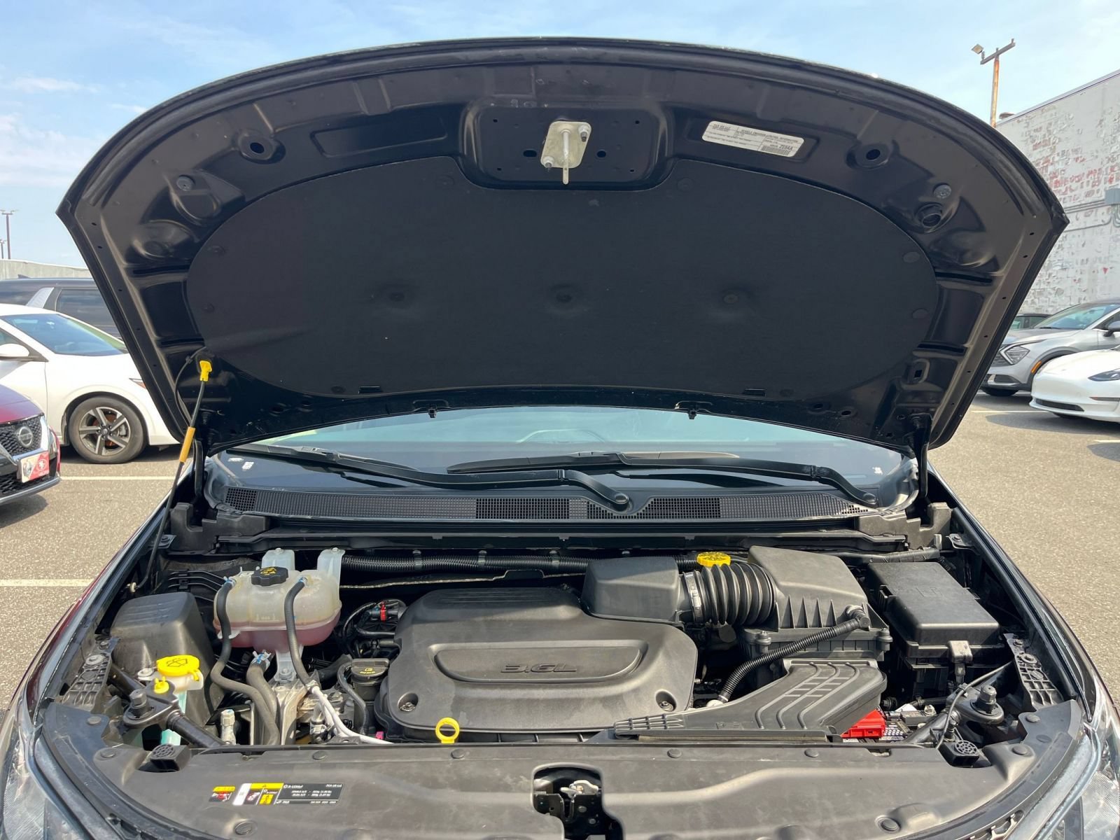 Used 2024 Chrysler Voyager LX FWD image 34