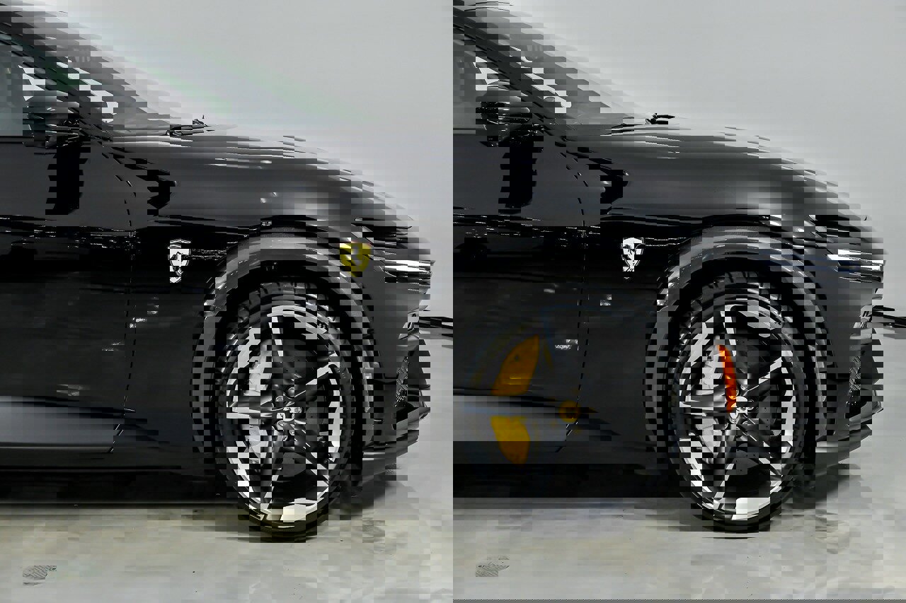 Used 2025 Ferrari Purosangue image 16