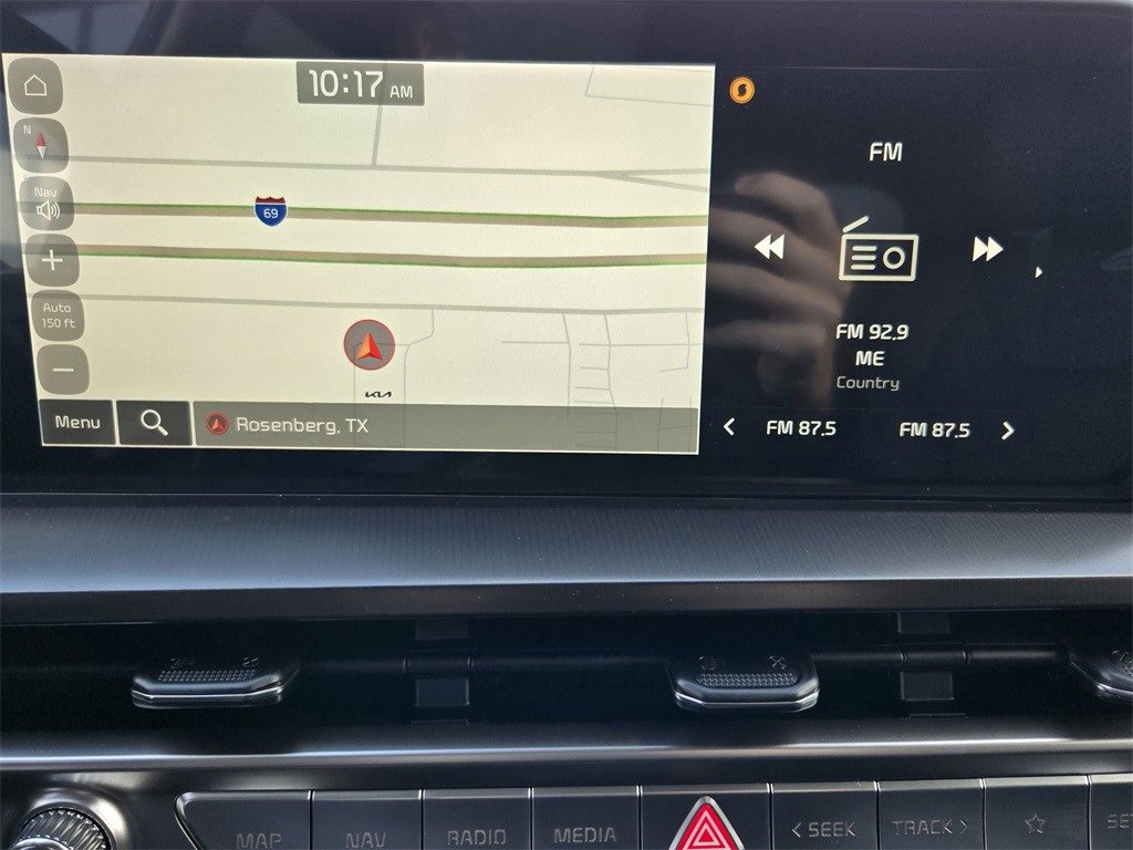 New 2025 Kia Telluride LX image 11