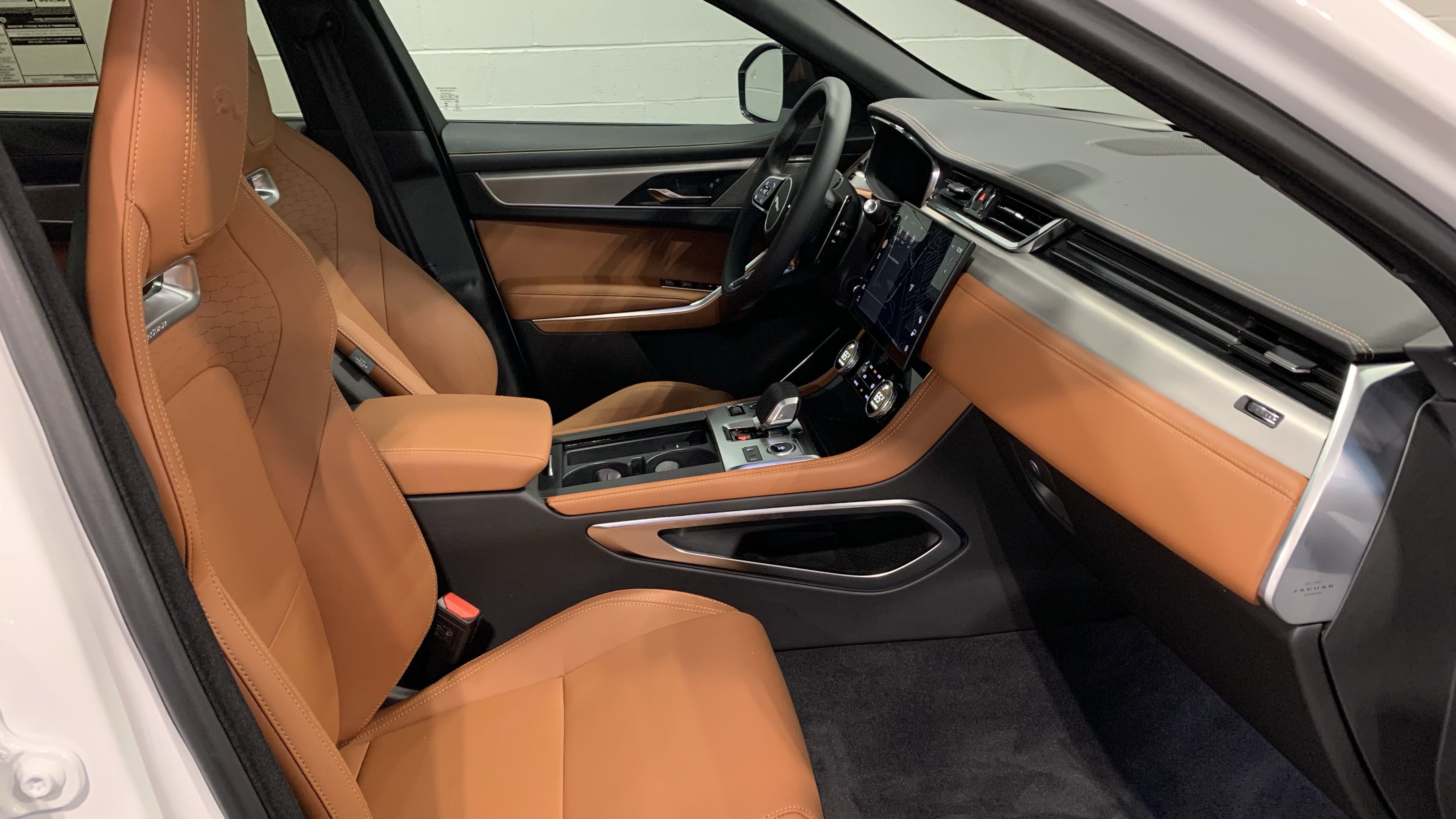 New 2026 Jaguar F-PACE R-Dynamic S image 14