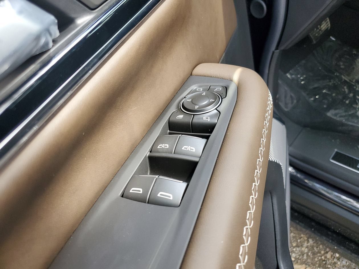 New 2026 GMC Yukon XL Denali Ultimate AWD/4WD image 18