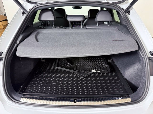 Certified 2024 Audi Q3 2.0T Premium Plus AWD/4WD image 23