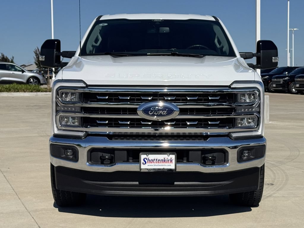 Used 2024 Ford F250 Lariat AWD/4WD image 7