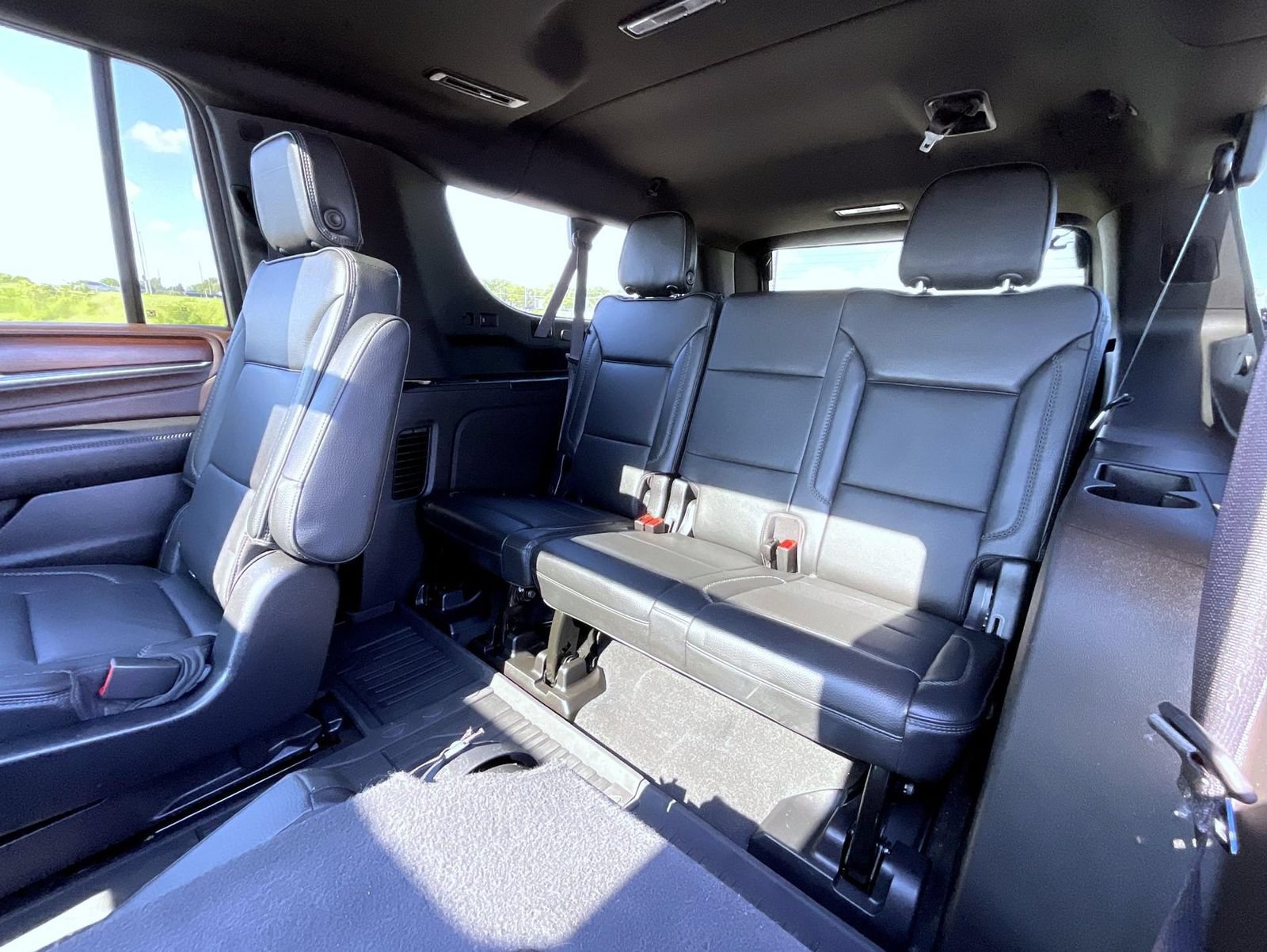 Certified 2022 GMC Yukon XL Denali w/ Denali Premium Package AWD/4WD image 20