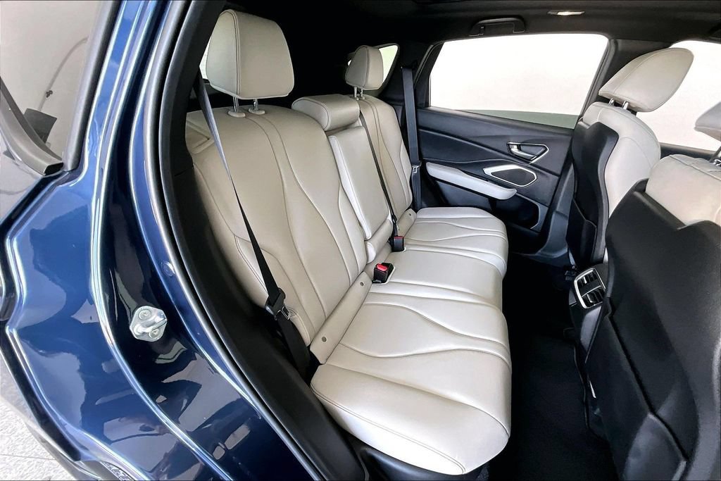 Certified 2025 Acura RDX SH-AWD image 33