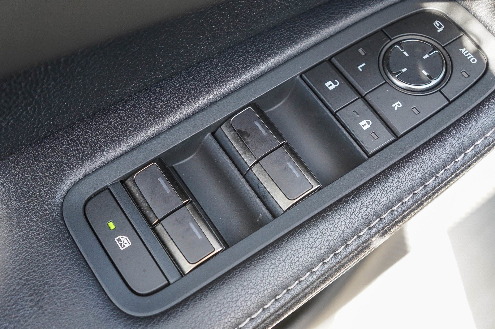 Used 2024 Lexus RX 350 FWD image 24