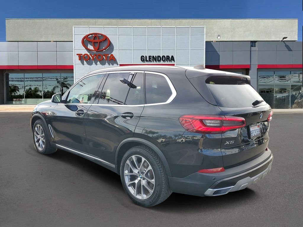 Used 2019 BMW X5 xDrive40i w/ Premium Package 2 image 5