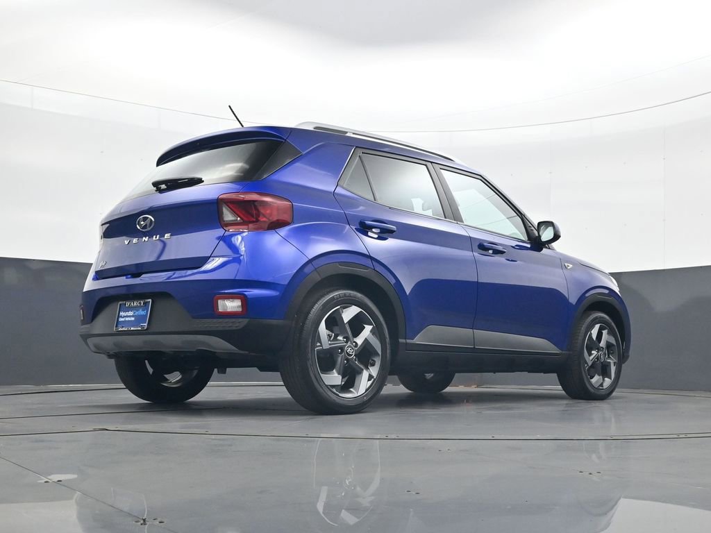 Certified 2023 Hyundai Venue Limited FWD image 25