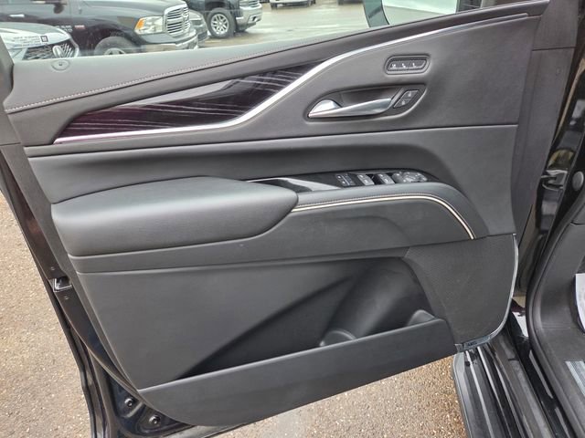 Used 2023 Cadillac Escalade Sport image 10