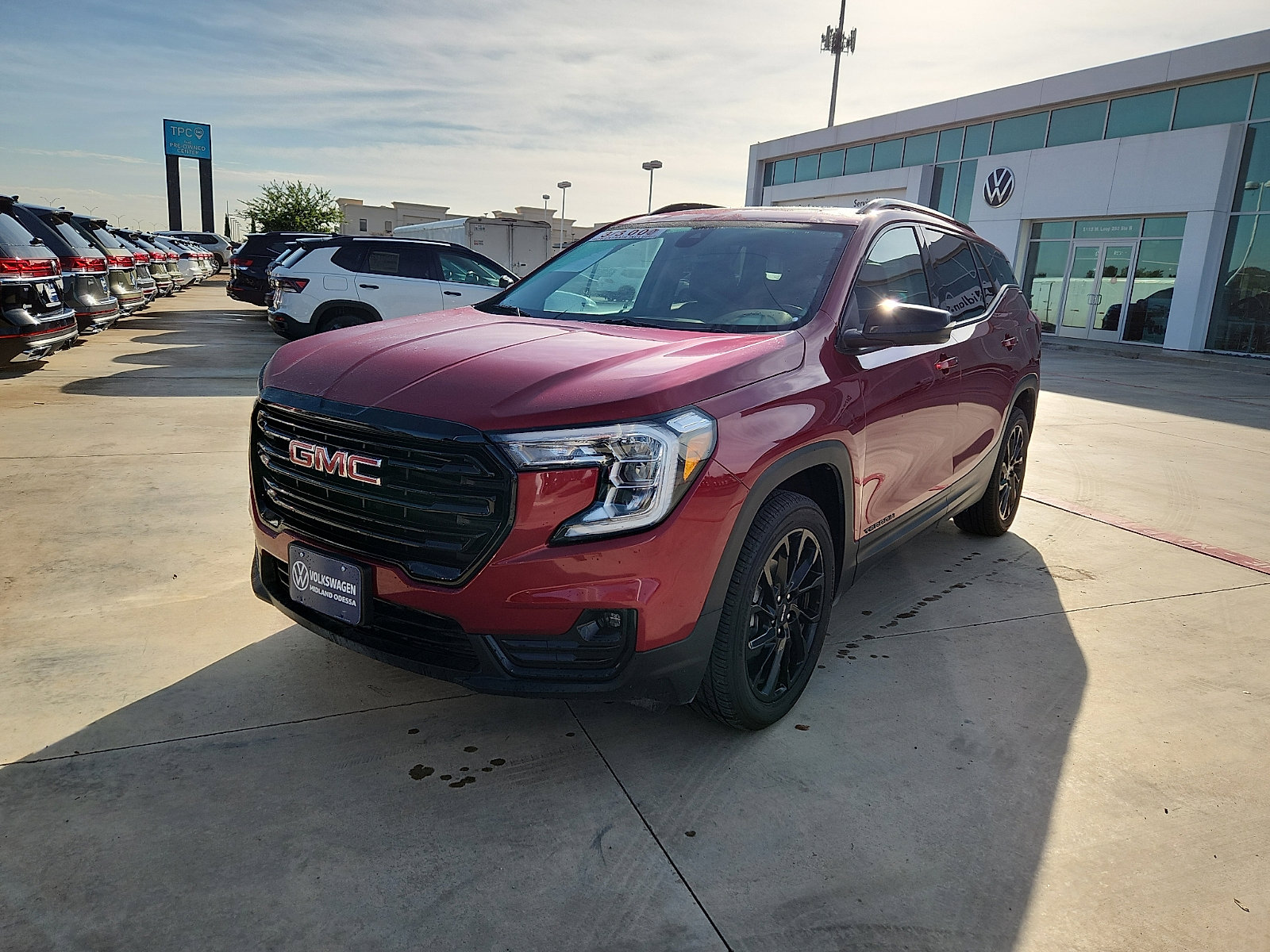 Used 2024 GMC Terrain SLT w/ Elevation Edition AWD/4WD image 3