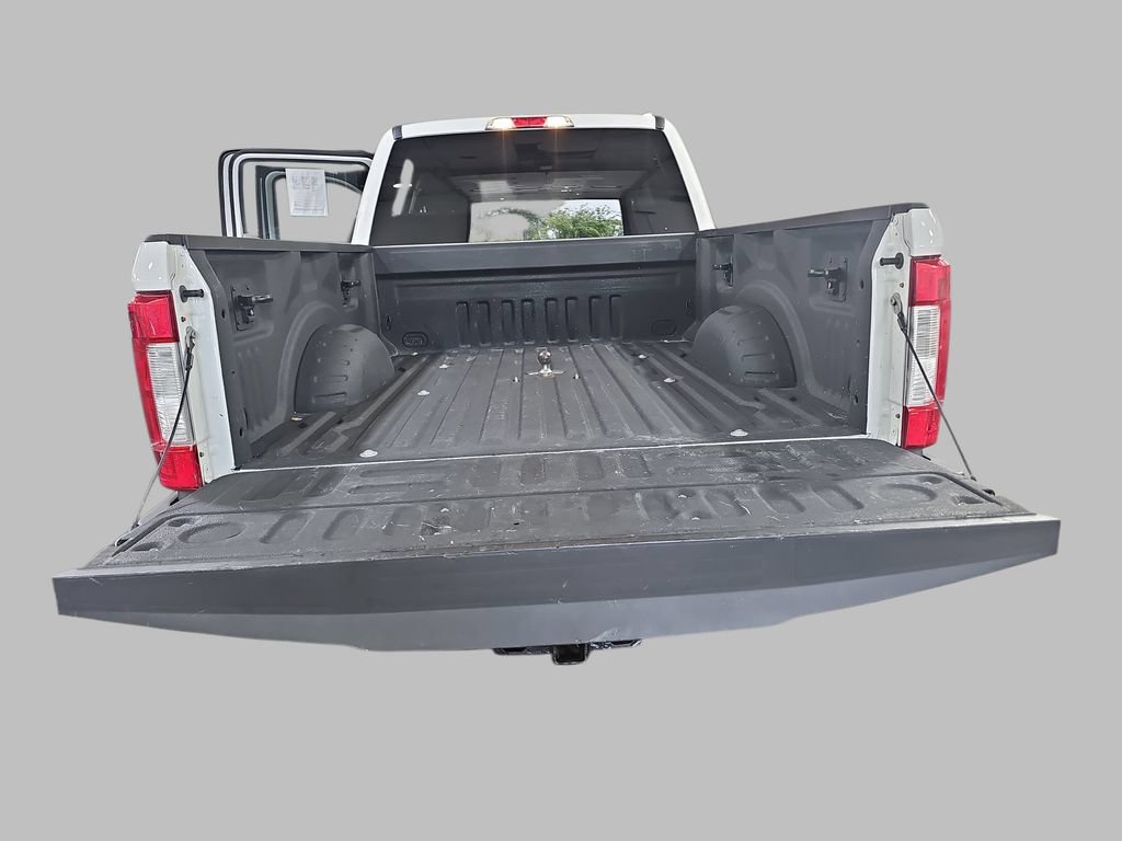 Used 2018 Ford F250 XLT w/ XLT Value Package AWD/4WD image 15