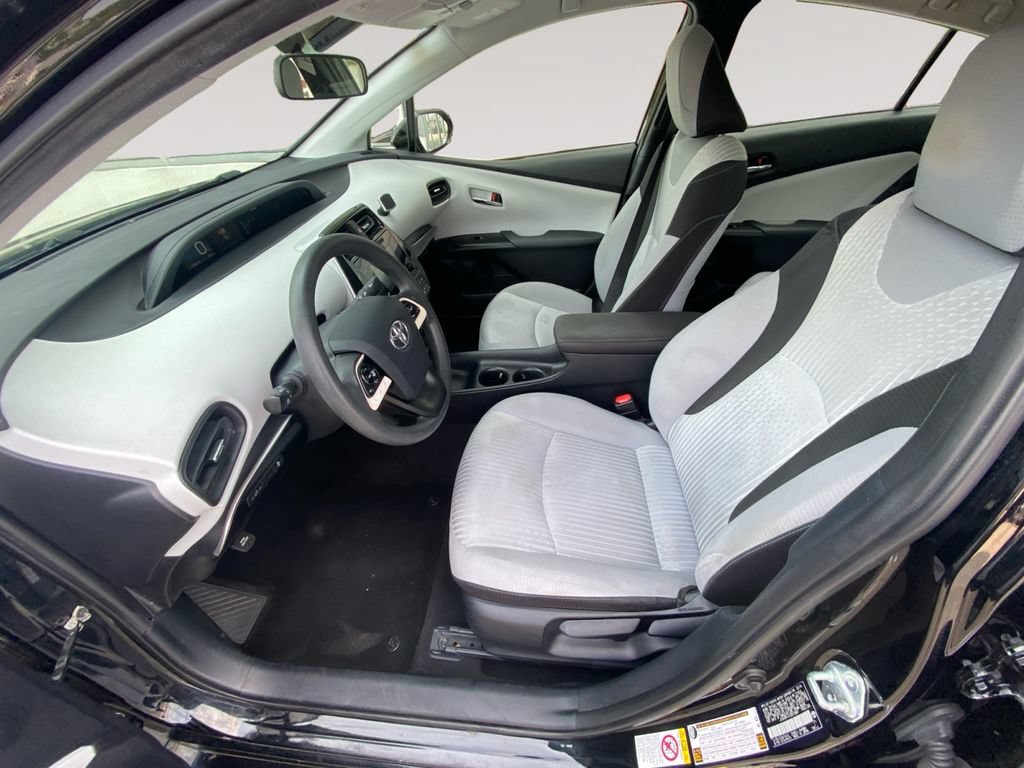 Used 2016 Toyota Prius Two FWD image 9