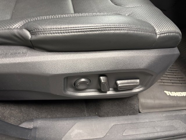 Used 2022 Toyota Tundra Limited image 11