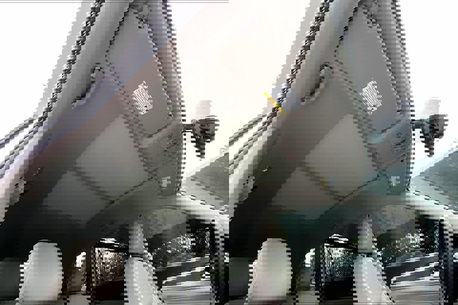 Certified 2022 Volkswagen Atlas SE image 14