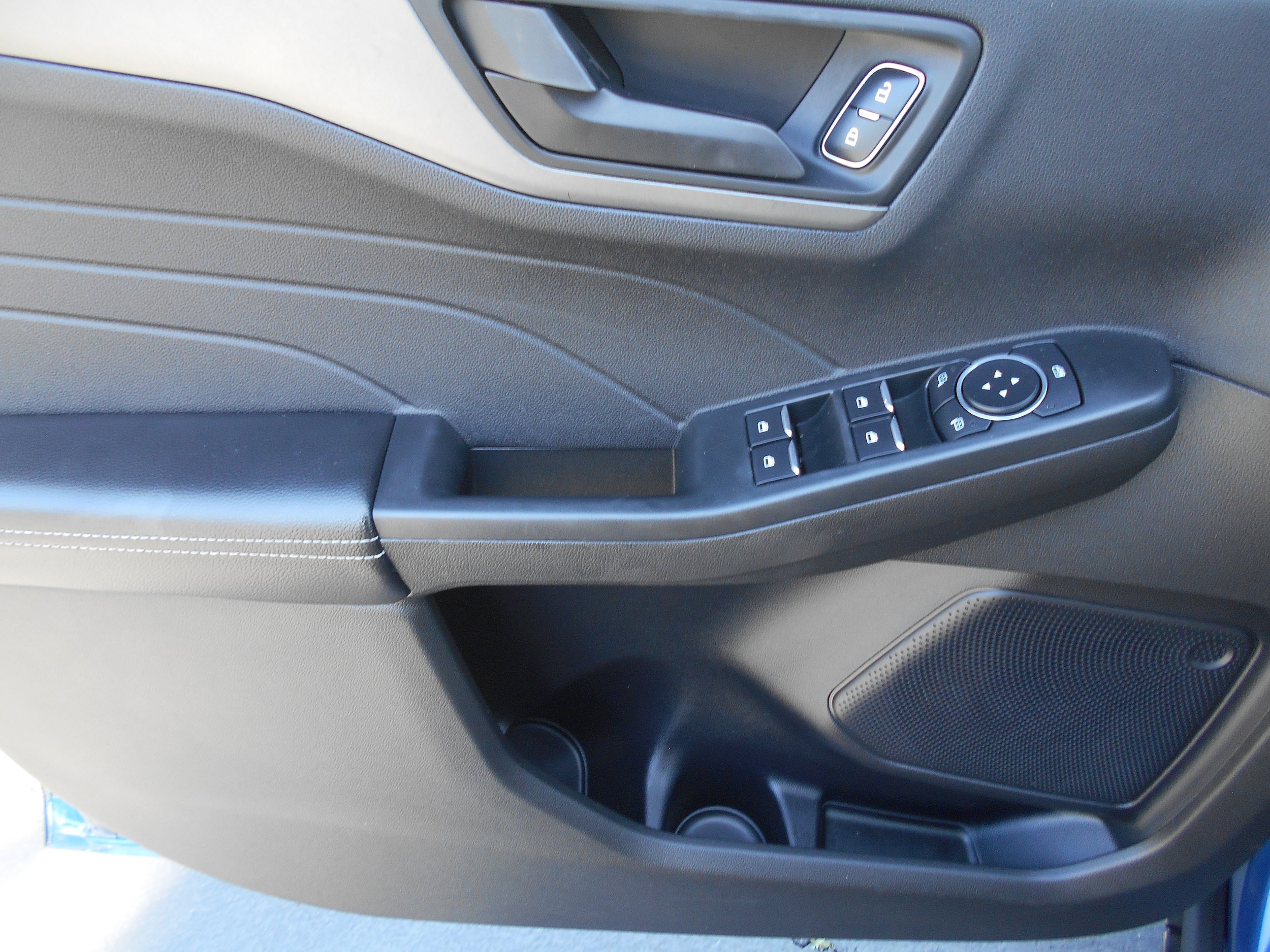 Used 2023 Ford Escape Active FWD image 13