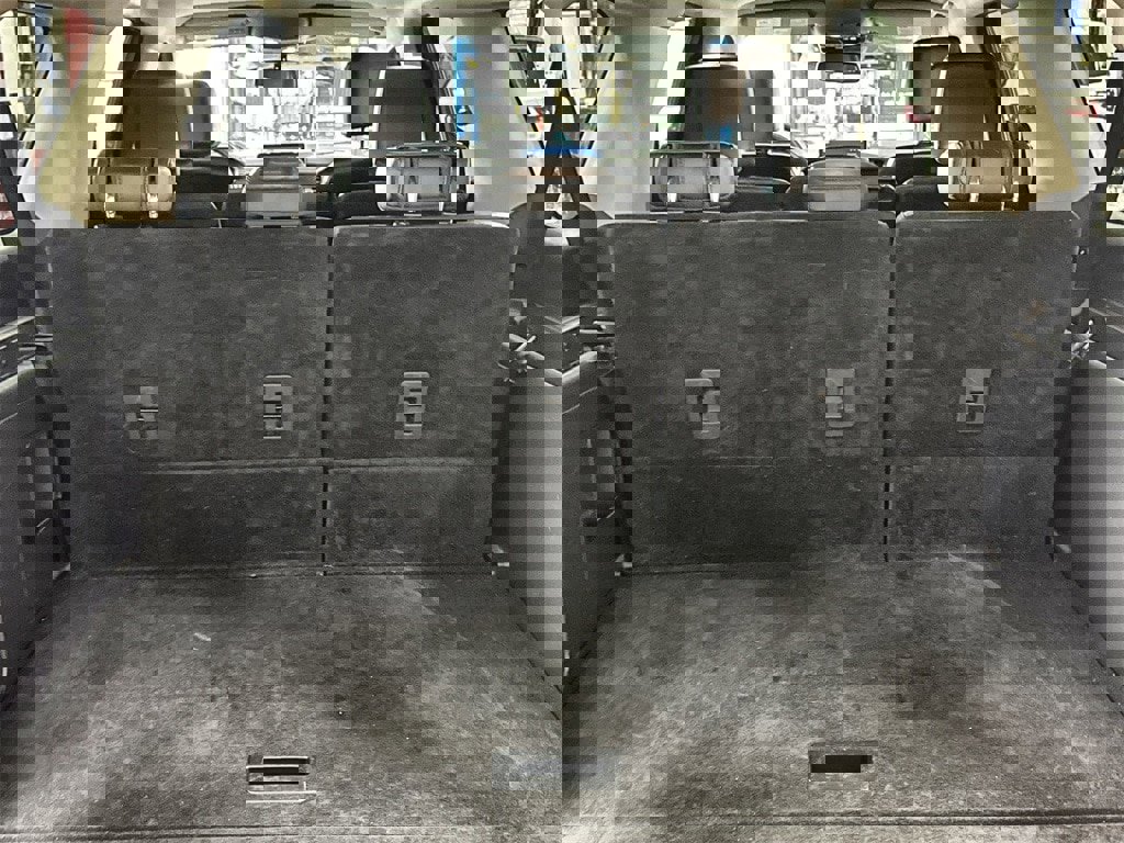 Used 2024 Ford Expedition Max XLT image 29