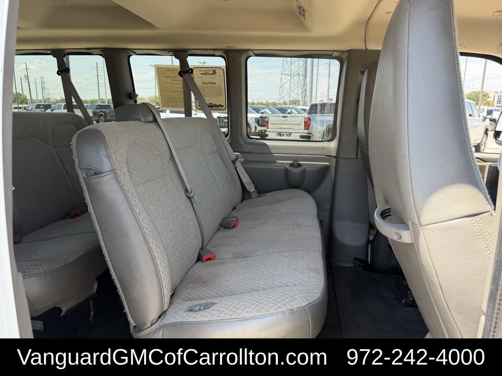 Used 2025 GMC Savana 3500 LT w/ LT Preferred Equipment Group RWD image 31