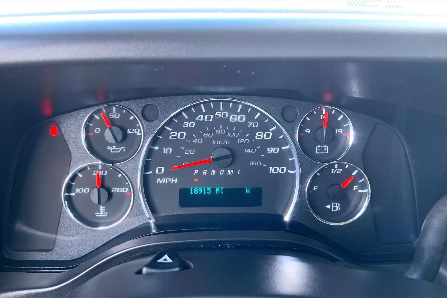 Used 2025 GMC Savana 3500 LT w/ LT Preferred Equipment Group RWD image 24