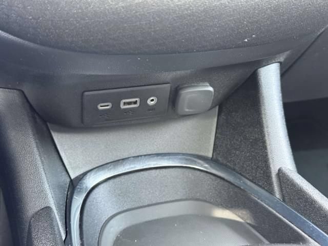Used 2021 Chevrolet Malibu LT FWD image 25