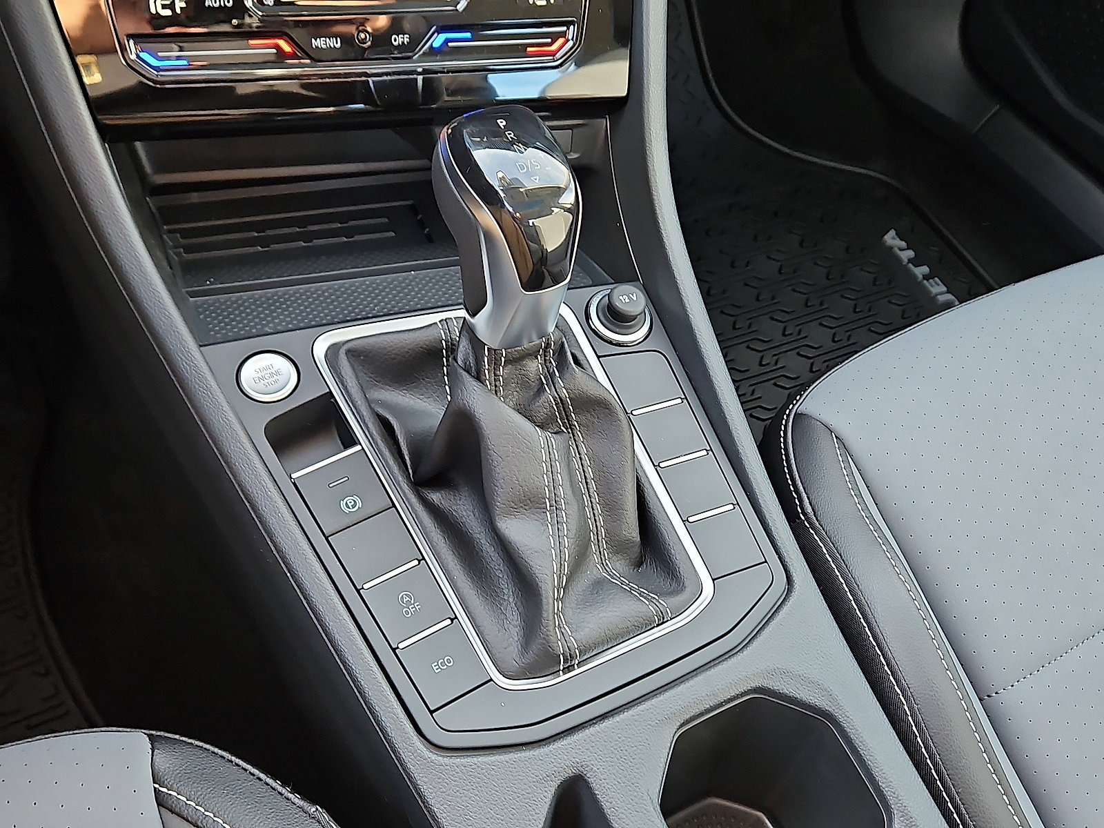 New 2026 Volkswagen Jetta SE image 13