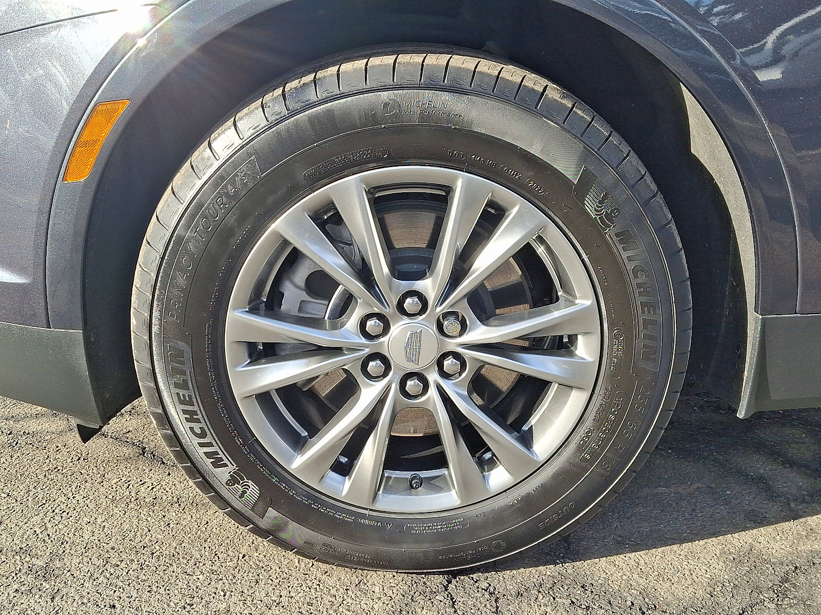 Certified 2023 Cadillac XT5 Premium Luxury image 11