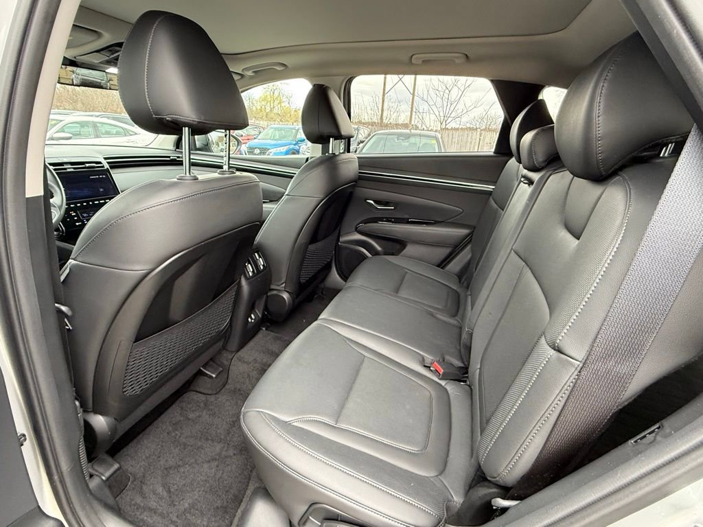 Used 2023 Hyundai Tucson Limited image 13